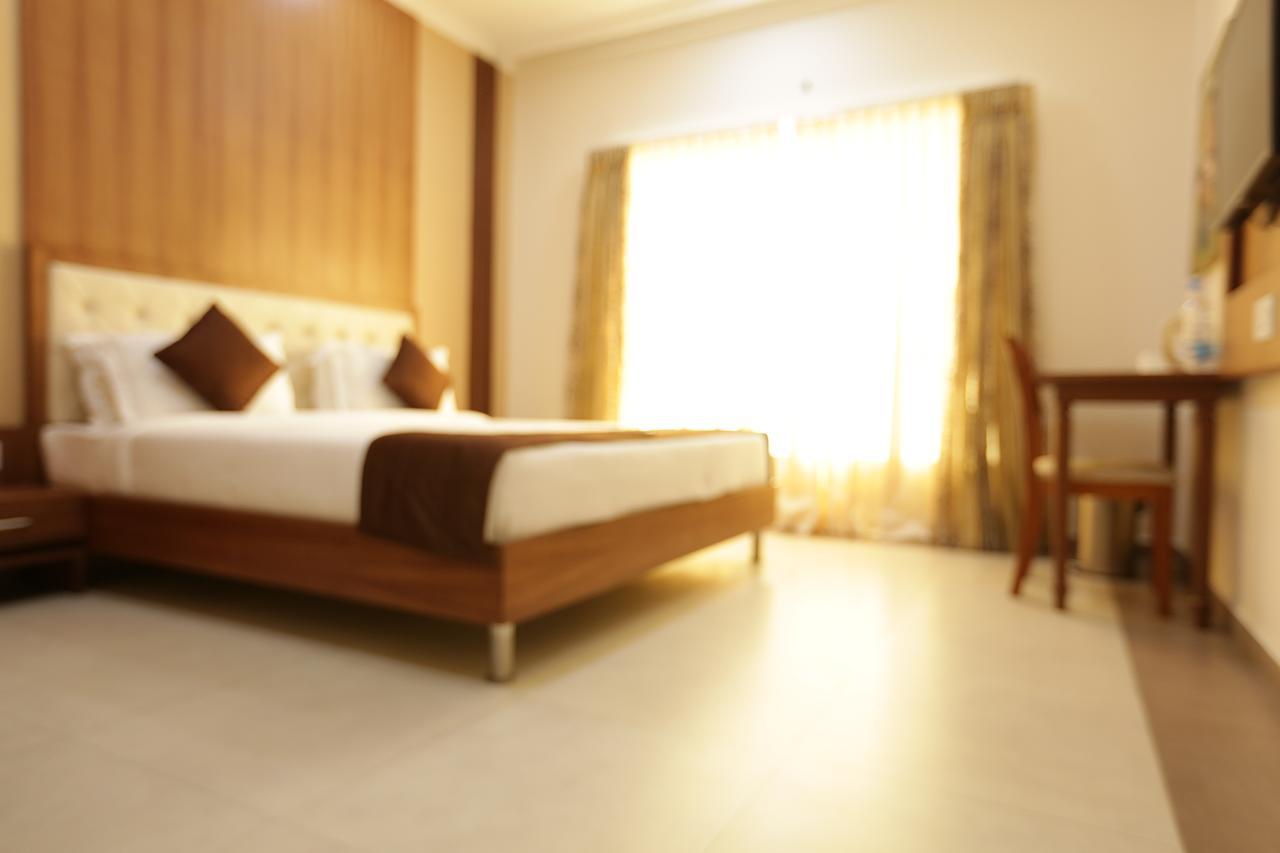 Atlanta Park Chennai Hotel Tambaram Exterior foto